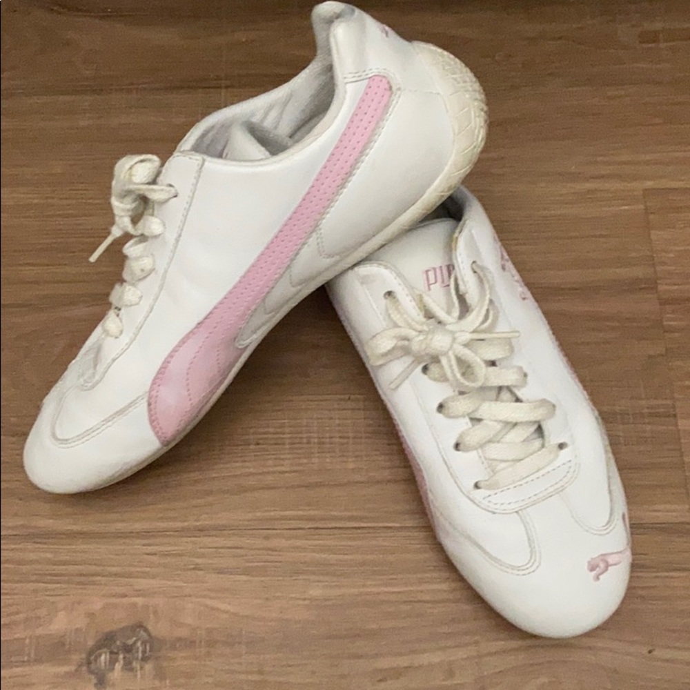 Puma shoes size 8-pink and white